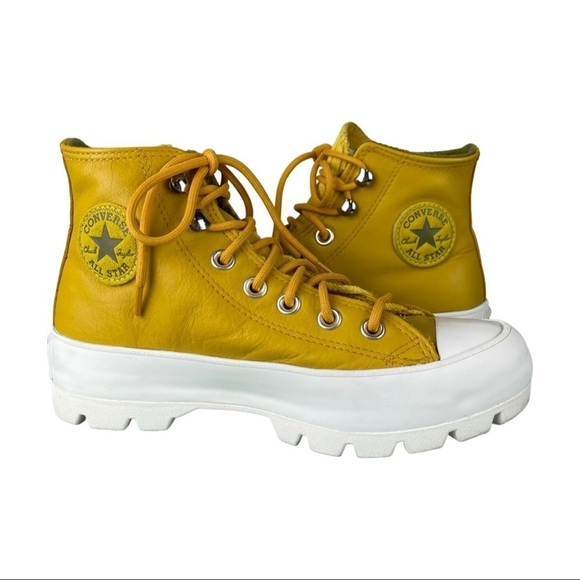 Converse CTAS LUGGED WINTER HI 565005C LIKE NEW - Picture 1 of 12